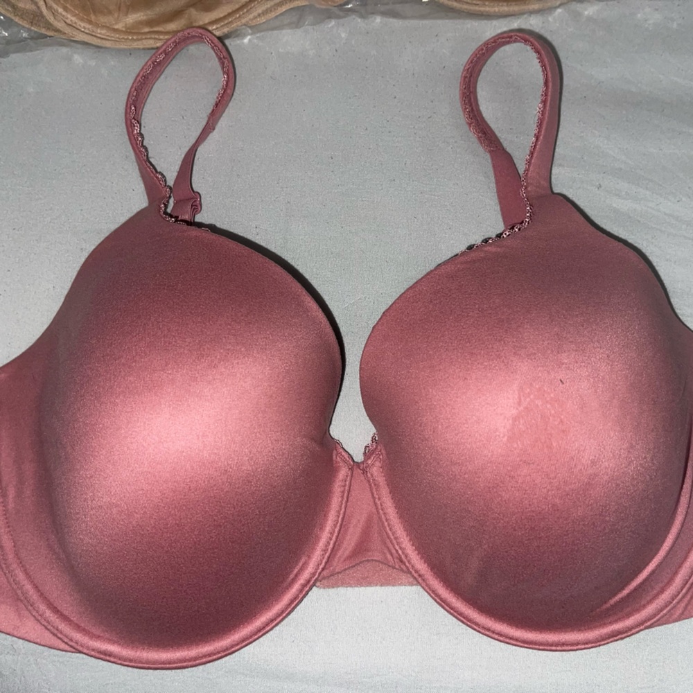 BODY BY VICTORIA SECRET 34DDD